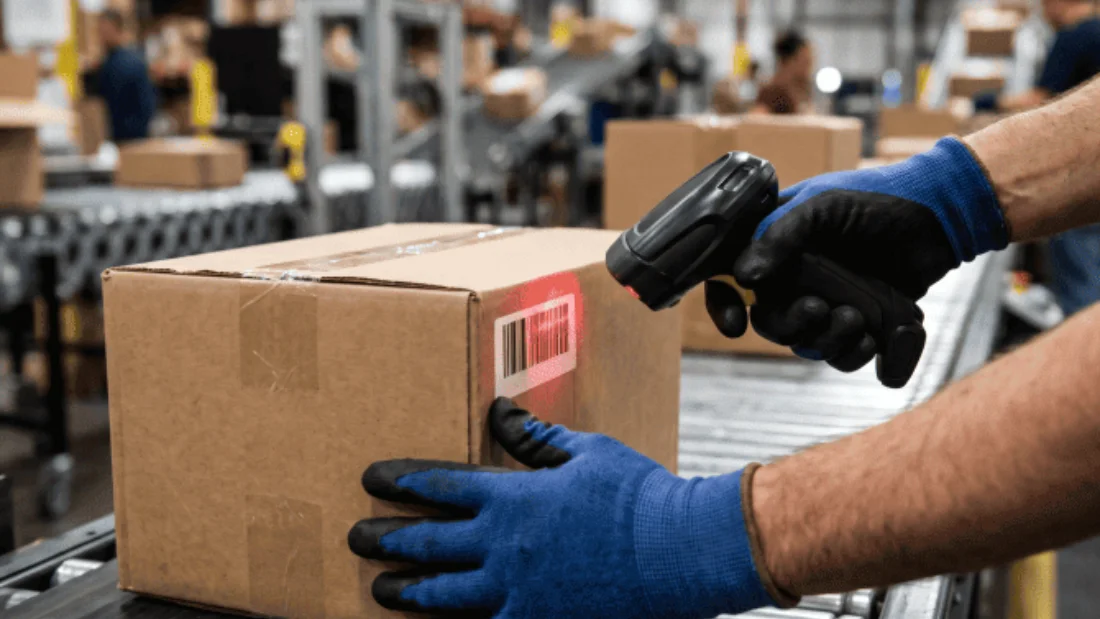 Depot technician recording condition and a BER score on a returned device in ReverseLogix